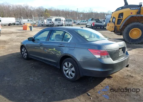 2010 Honda Accord 2.4 Ex-L z USA, uszkodzony, nr VIN 1HGCP2F85AA132279